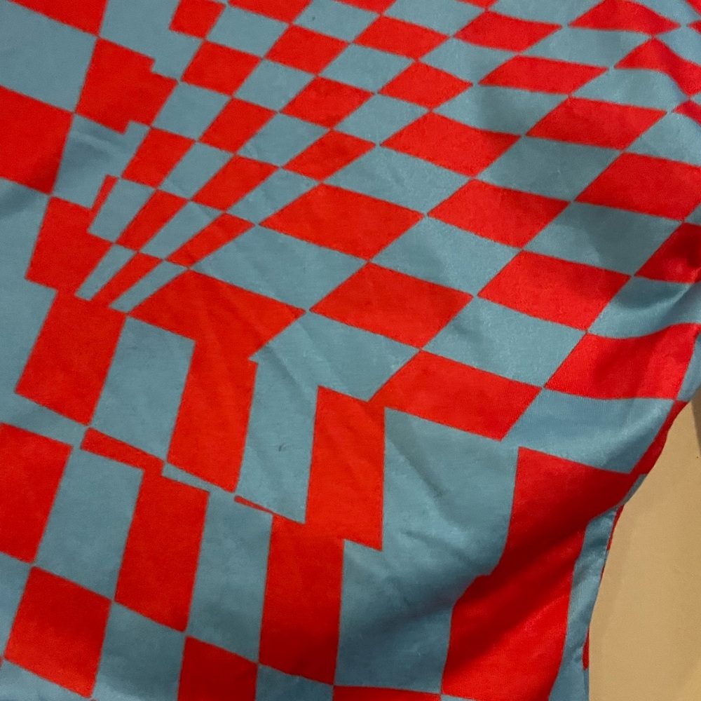 One shoulder top - Picture 2 of 2